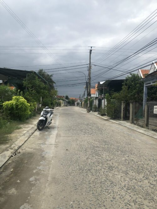 Đổ nợ cần bán gấp đất có căn nhà cấp 4