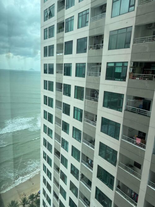 Bán nhanh căn hộ Mường Thanh Viễn Triều, sát bờ biển view đẹp, Toà OC1A - Hình ảnh 2