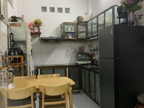 Cho thuê nhà đường Quang Trung ( hẻm 80 - mặt tiền hẻm ôtô 6m)